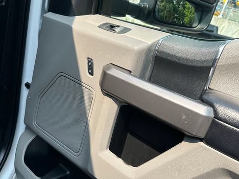 Used 2018 Ford F350 XLT w/ XLT Value Package AWD/4WD image 38