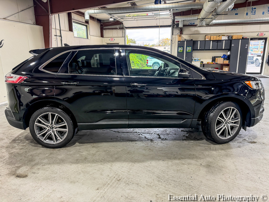 Certified 2024 Ford Edge Titanium w/ Equipment Group 301A AWD/4WD image 8