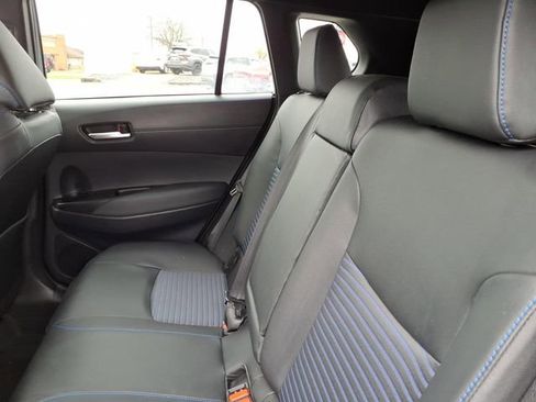 Used 2025 Toyota Corolla Cross AWD Hybrid w/ Convenience Package image 18