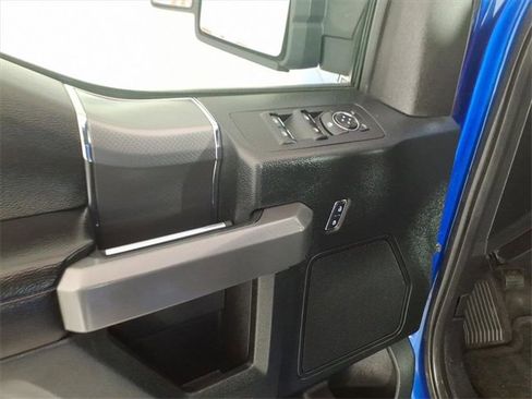 Used 2016 Ford F150 XLT w/ Equipment Group 302A Luxury image 10