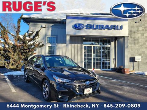 Used 2025 Subaru Legacy Premium image 1