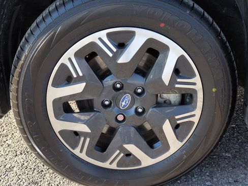 Certified 2025 Subaru Forester Premium image 14