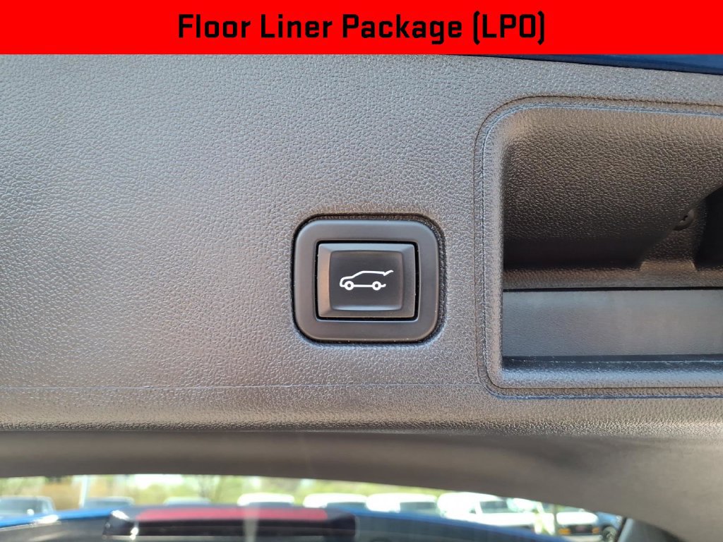 Certified 2022 GMC Terrain Denali w/ LPO, Floor Liner Package AWD/4WD image 18