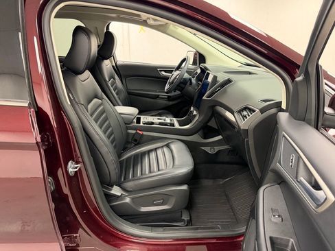 Used 2024 Ford Edge SEL w/ Convenience Package AWD/4WD image 10