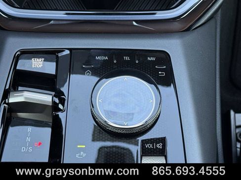 Used 2025 BMW X3 xDrive30i w/ Premium Package image 32