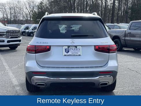 Used 2020 Mercedes-Benz GLB 250 4MATIC image 7