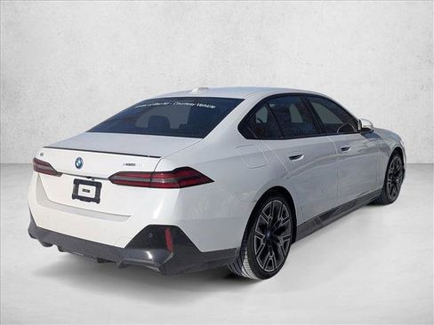 Certified 2025 BMW i5 xDrive40 w/ M Sport Package image 5