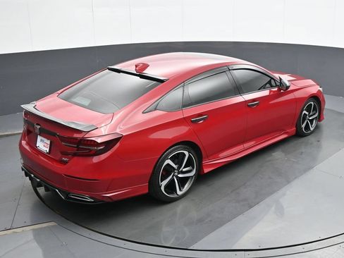 Used 2018 Honda Accord Sport image 21