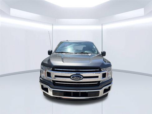 Used 2018 Ford F150 XLT AWD/4WD image 2