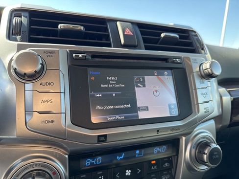 Used 2015 Toyota 4Runner Limited image 19