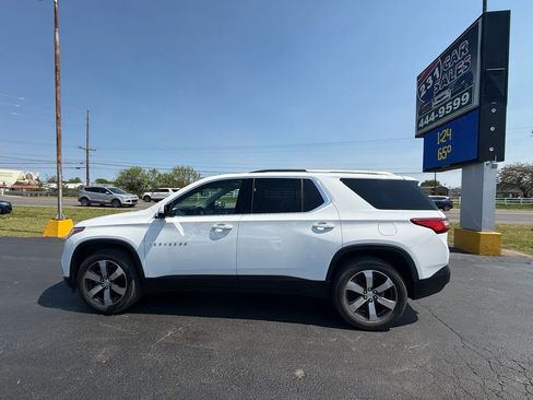 Used 2018 Chevrolet Traverse LT image 7