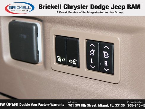 Used 2022 GMC Yukon Denali AWD/4WD image 11