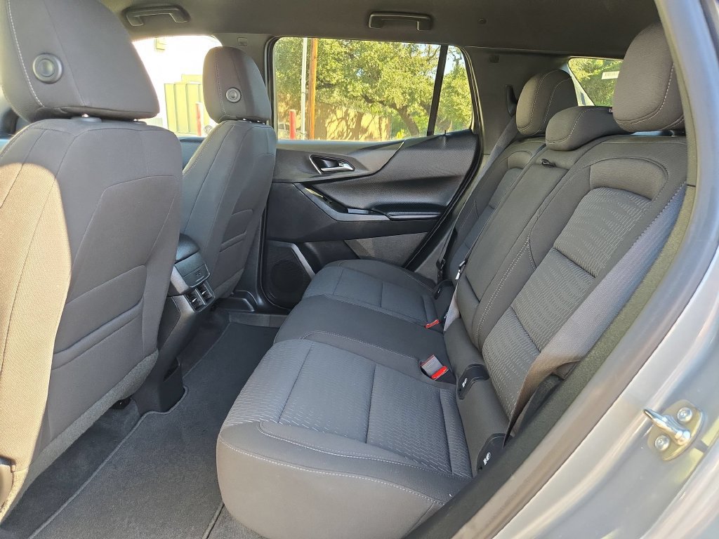 Used 2026 Chevrolet Equinox LT FWD image 28
