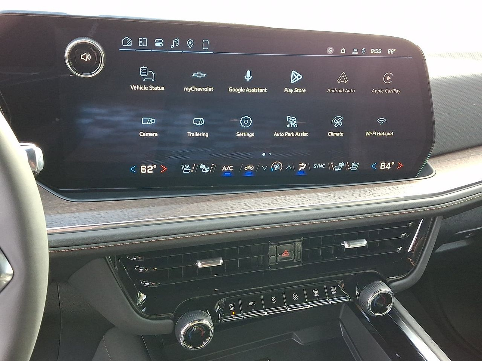 New 2026 Chevrolet Tahoe High Country AWD/4WD image 16