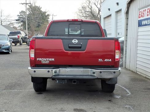 Used 2015 Nissan Frontier SL image 4