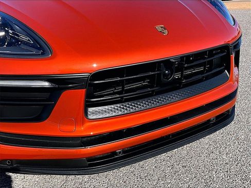 Used 2025 Porsche Macan image 20