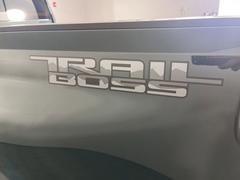 Used 2025 Chevrolet Silverado 2500 LT w/ Trail Boss Package AWD/4WD image 19