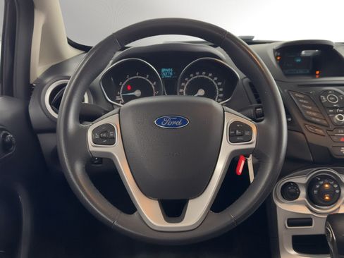 Used 2015 Ford Fiesta SE FWD image 20