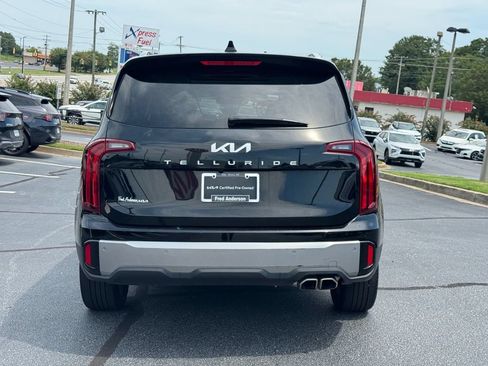 Certified 2025 Kia Telluride S FWD image 4