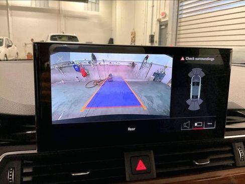 Used 2023 Audi A4 2.0T Premium w/ Convenience Package image 21