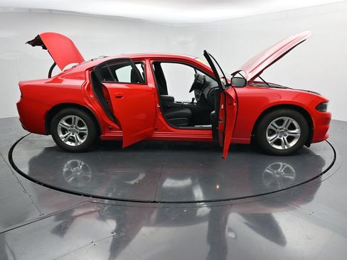 Used 2022 Dodge Charger SXT RWD image 45