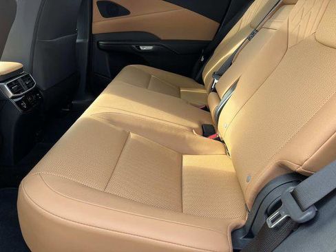 Certified 2025 Lexus RX 350 Premium w/ Accessory Package (Z1) FWD image 20