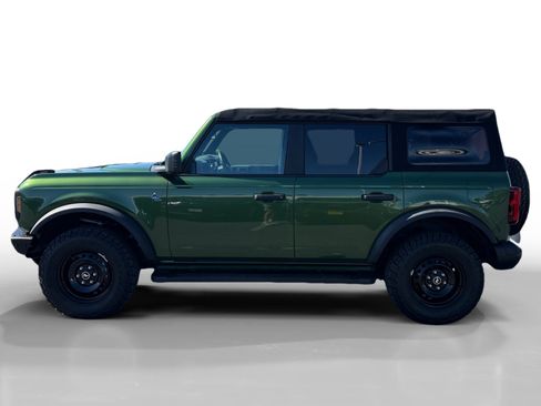 Certified 2022 Ford Bronco Black Diamond AWD/4WD image 2