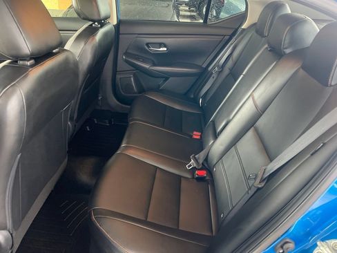 Used 2020 Nissan Sentra SR w/ Premium Package FWD image 8