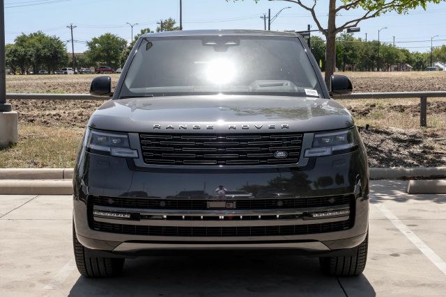 New 2026 Land Rover Range Rover SE AWD/4WD image 6