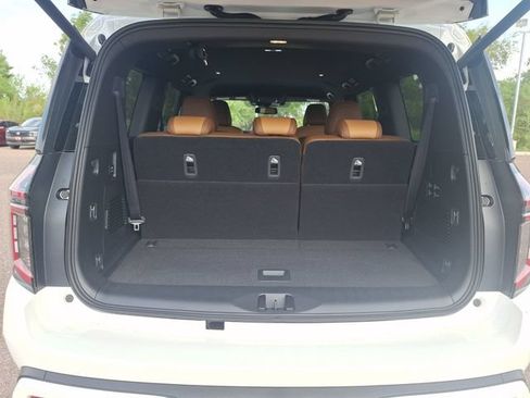 New 2026 Nissan Armada SL w/ Captain's Chari Seat Package AWD/4WD image 22