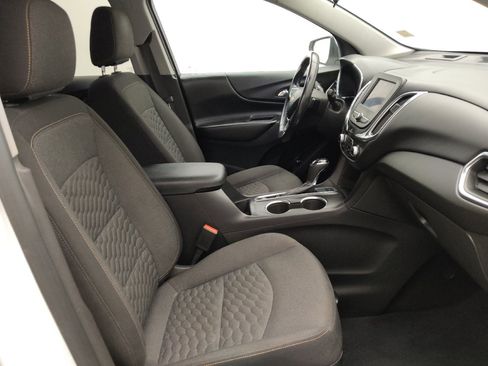 Used 2021 Chevrolet Equinox LT AWD/4WD image 21