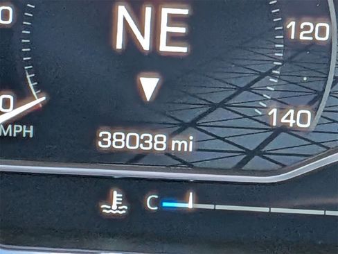 Used 2022 GMC Sierra 1500 Denali w/ Denali Reserve Package image 21