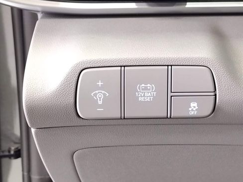 New 2026 Hyundai Elantra Hybrid FWD image 20