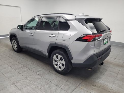 Used 2021 Toyota RAV4 LE FWD image 5