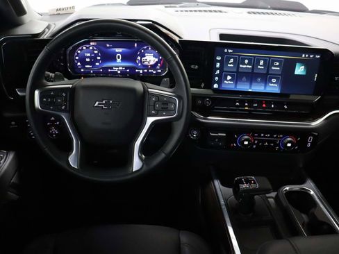 Certified 2025 Chevrolet Silverado 1500 LT Trail Boss w/ Convenience Package II image 11