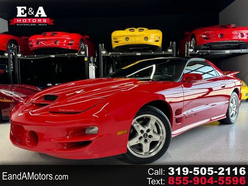 Used 2002 Pontiac Firebird Trans Am RWD image 1