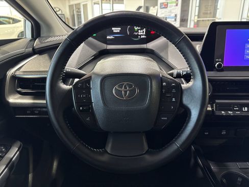 Certified 2024 Toyota Prius LE FWD image 14