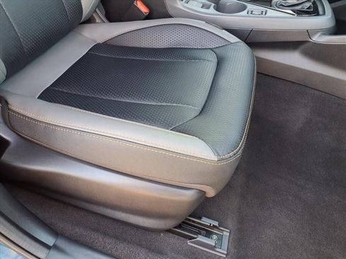 Used 2025 Subaru Crosstrek 2.5i Wilderness w/ Wilderness Package image 17