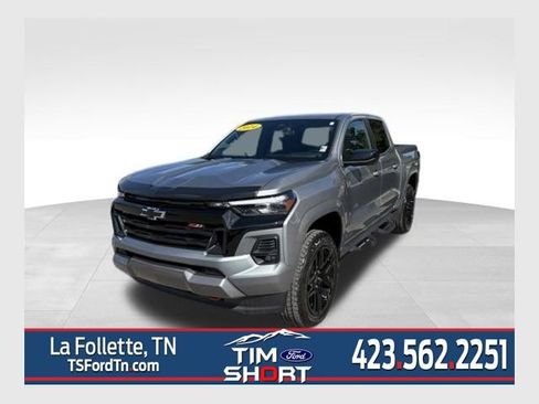 Used 2024 Chevrolet Colorado Z71 w/ Advanced Trailering Package AWD/4WD image 1