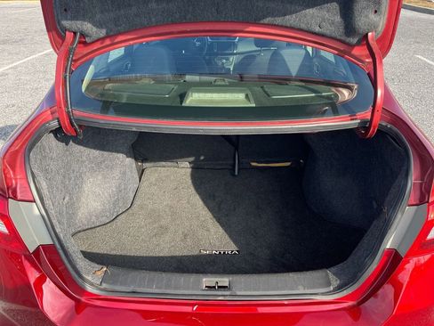 Used 2019 Nissan Sentra SV w/ Special Edition Package image 23