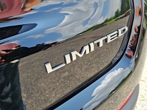 Used 2022 Jeep Compass Limited AWD/4WD image 24