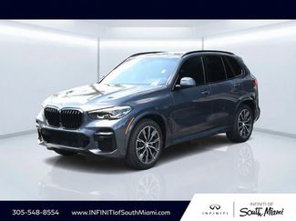 Used 2022 BMW X5 sDrive40i w/ M Sport Package video 1