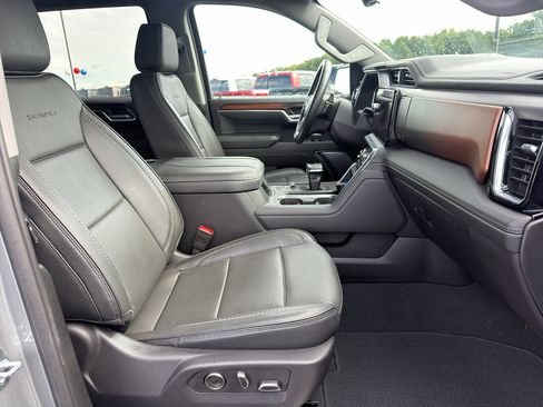 Used 2024 GMC Sierra 1500 Denali AWD/4WD image 20