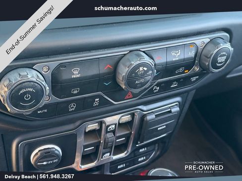 Used 2021 Jeep Wrangler Unlimited Sahara AWD/4WD image 21