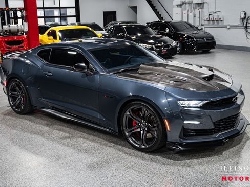 Used 2020 Chevrolet Camaro SS image 7