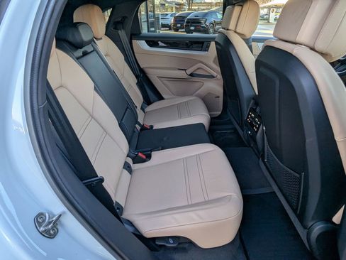 New 2026 Porsche Cayenne S AWD/4WD image 24