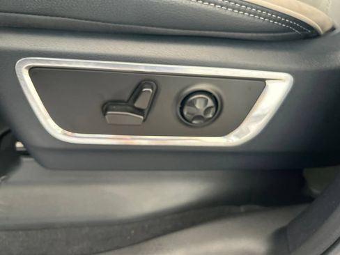 Used 2023 RAM 1500 Limited AWD/4WD image 52