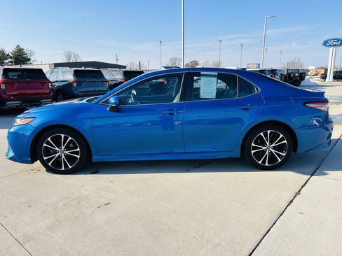 Used 2019 Toyota Camry SE image 31