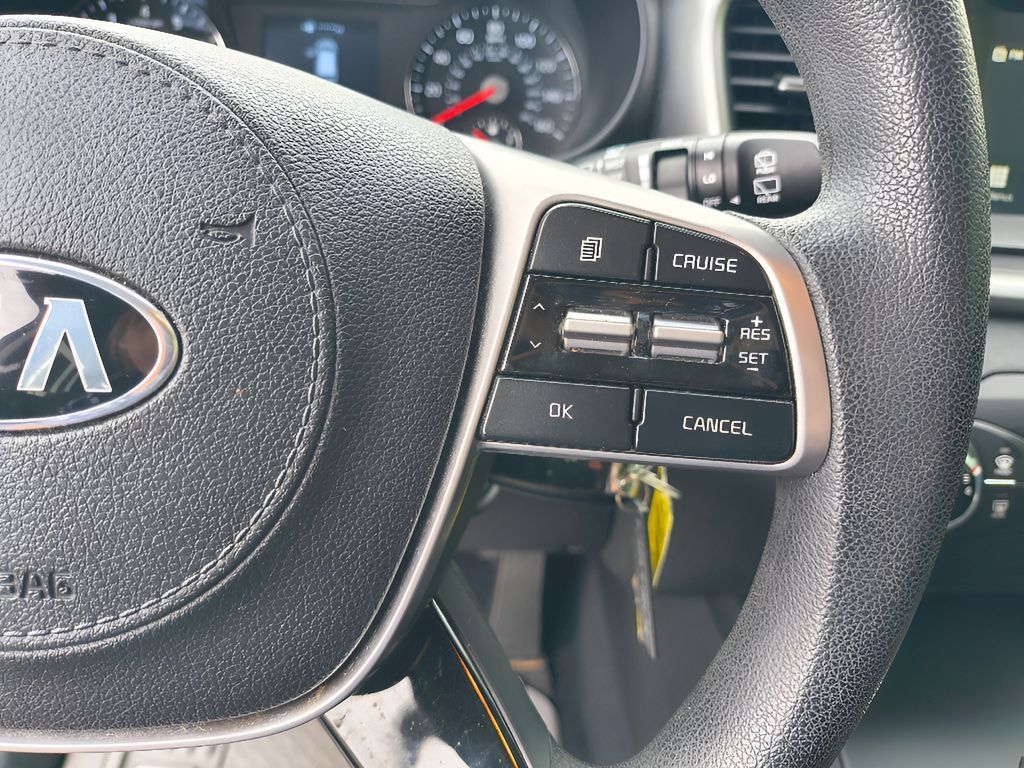 Used 2020 Kia Sorento FWD V6 image 15