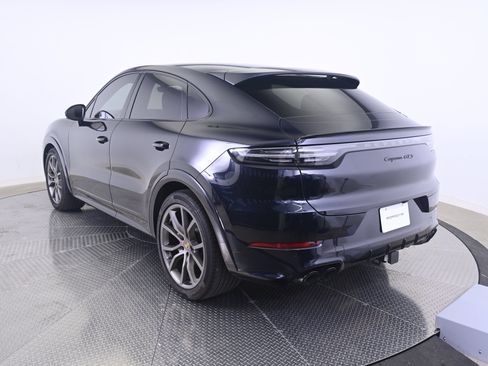 Certified 2023 Porsche Cayenne GTS AWD/4WD image 3